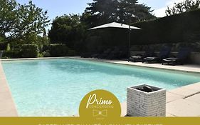 Wisteria - Piscine - By Primo C0Nciergerie